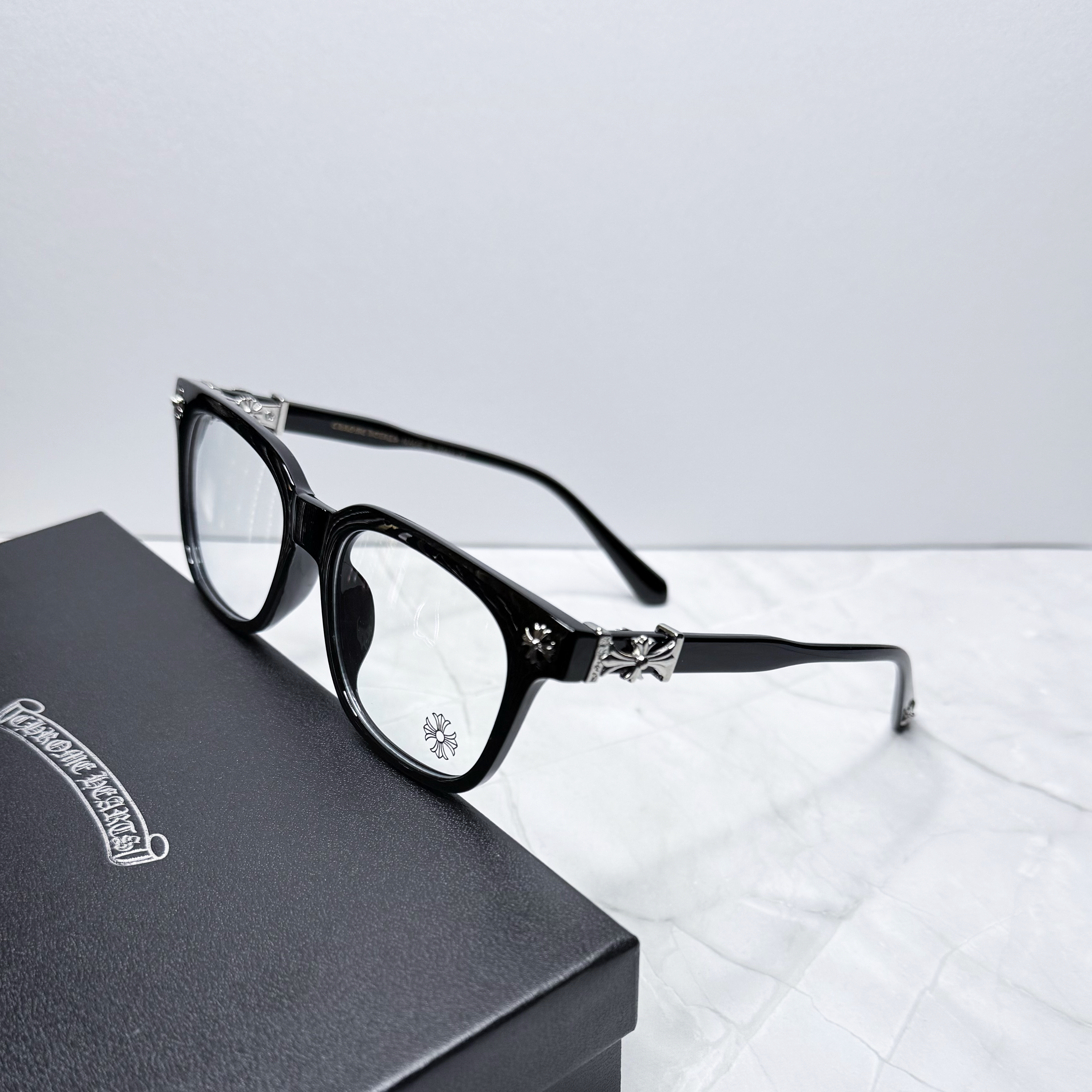 E1: Chrome Hearts Cox Ucker Anti-Blue Lens Glasses (Black & Silver
