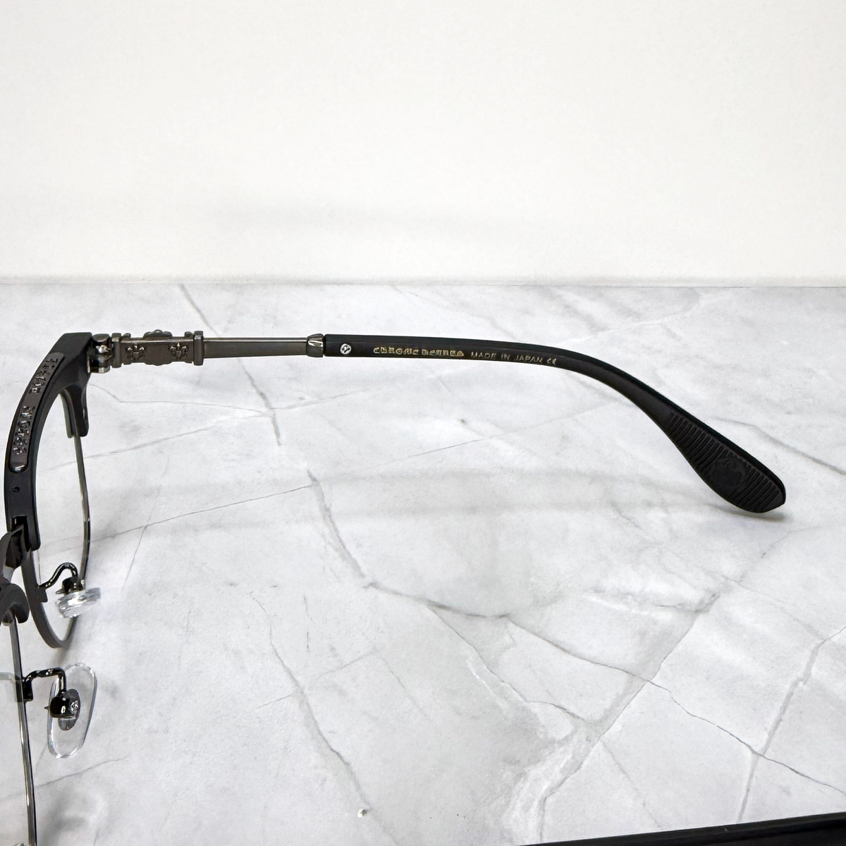 #E19: Chrome Hearts Fleur-De-Lis Anti-Blue Lens Glasses (Black & Black)