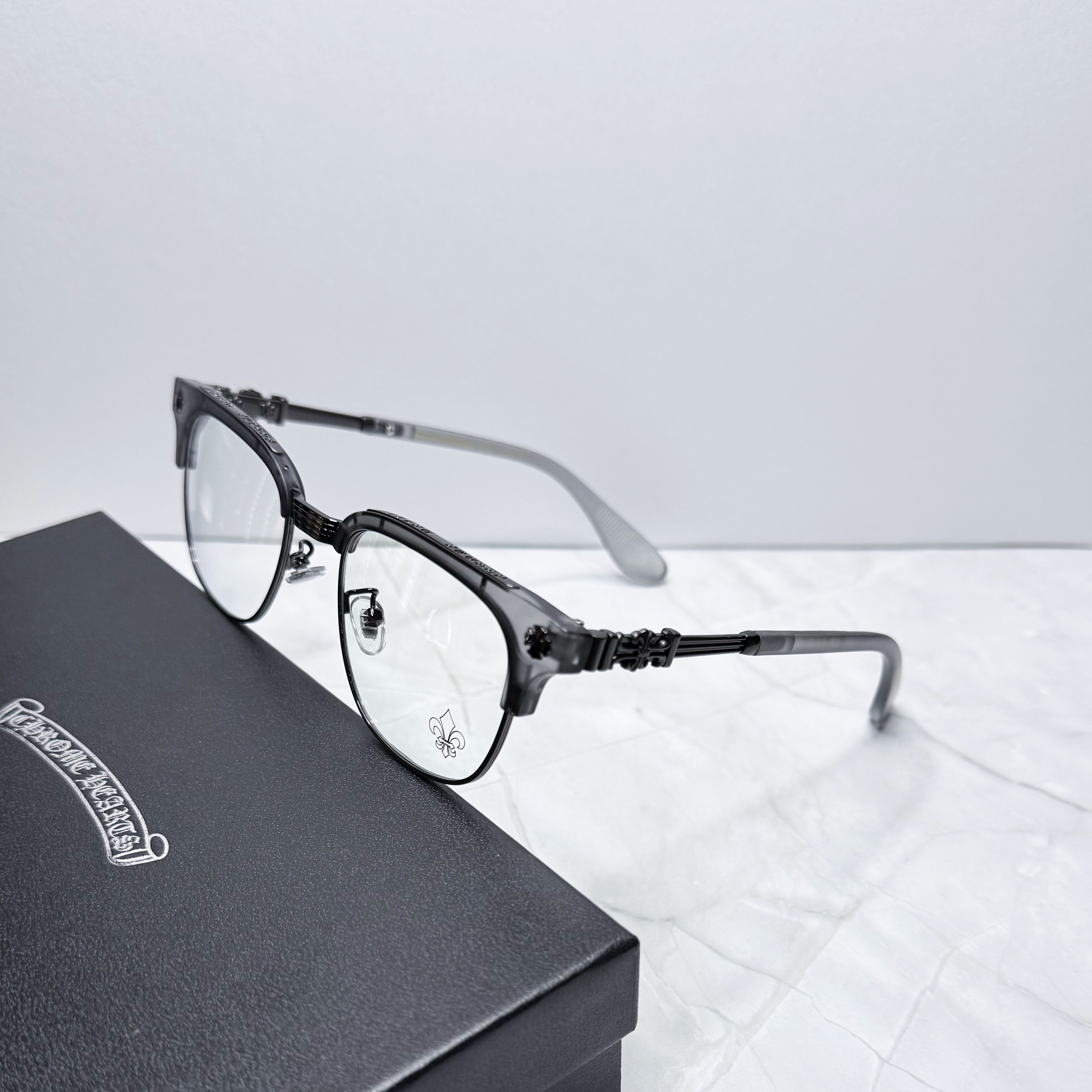 #E18: Chrome Hearts Fleur-De-Lis Anti-Blue Lens Glasses (Gray & Black)