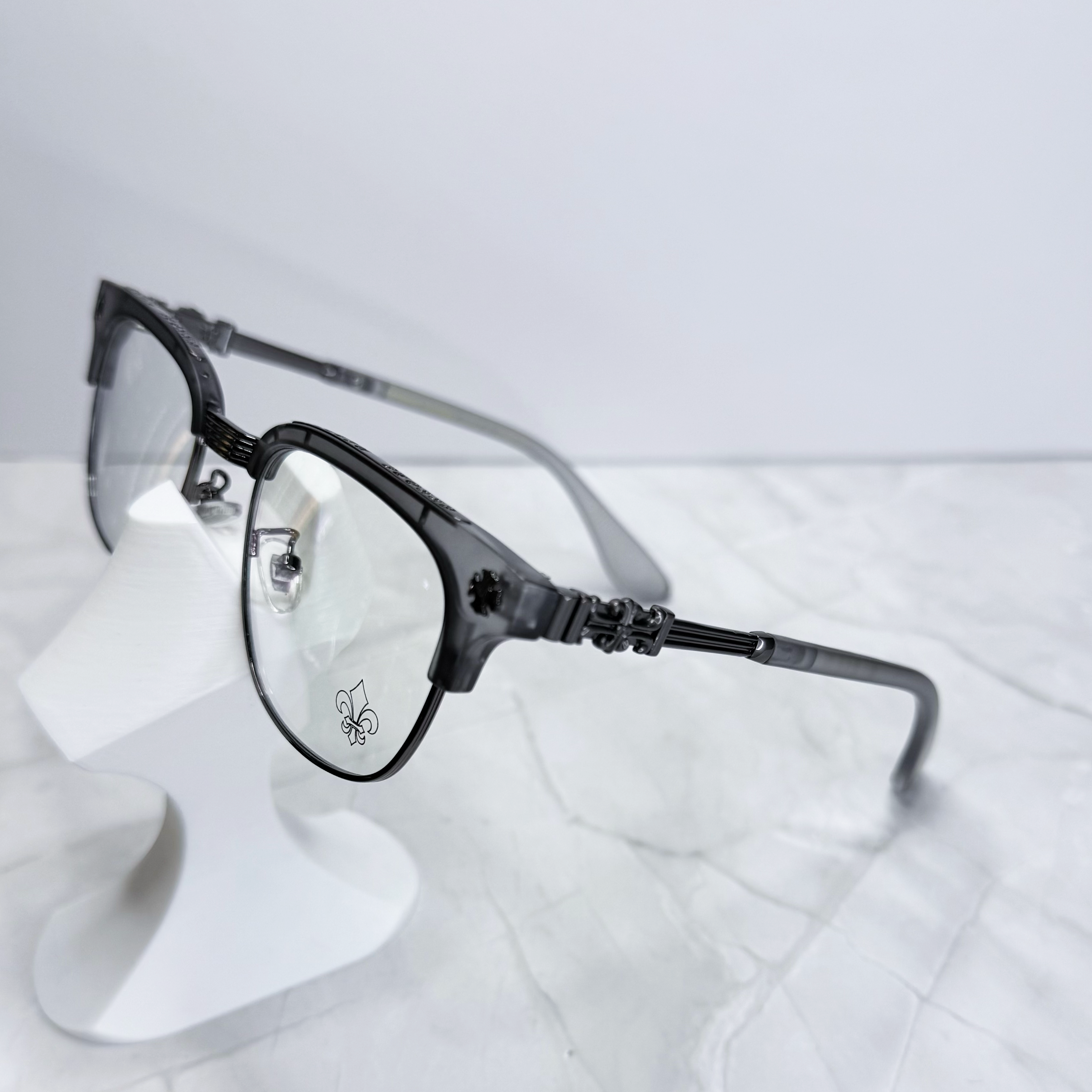 #E18: Chrome Hearts Fleur-De-Lis Anti-Blue Lens Glasses (Gray & Black)