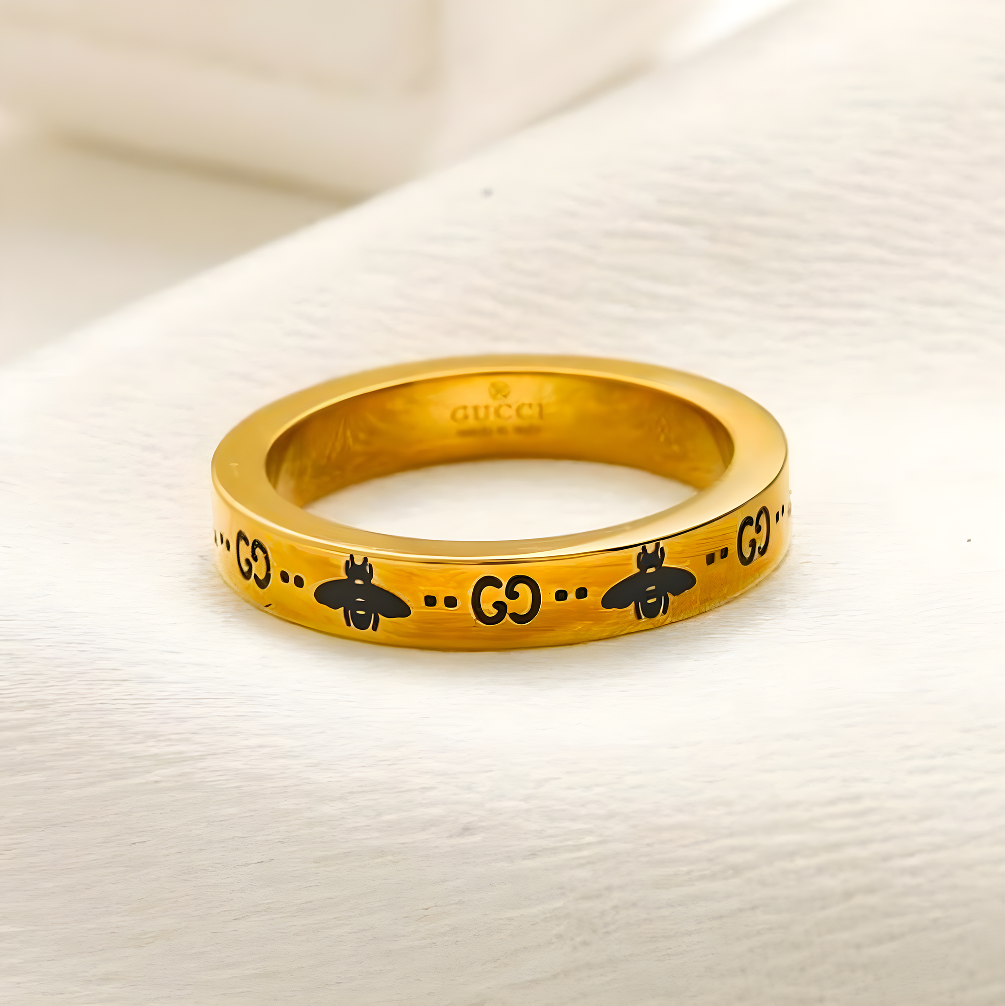 Gucci Gold Bee Band Ring (Stainless Steel)