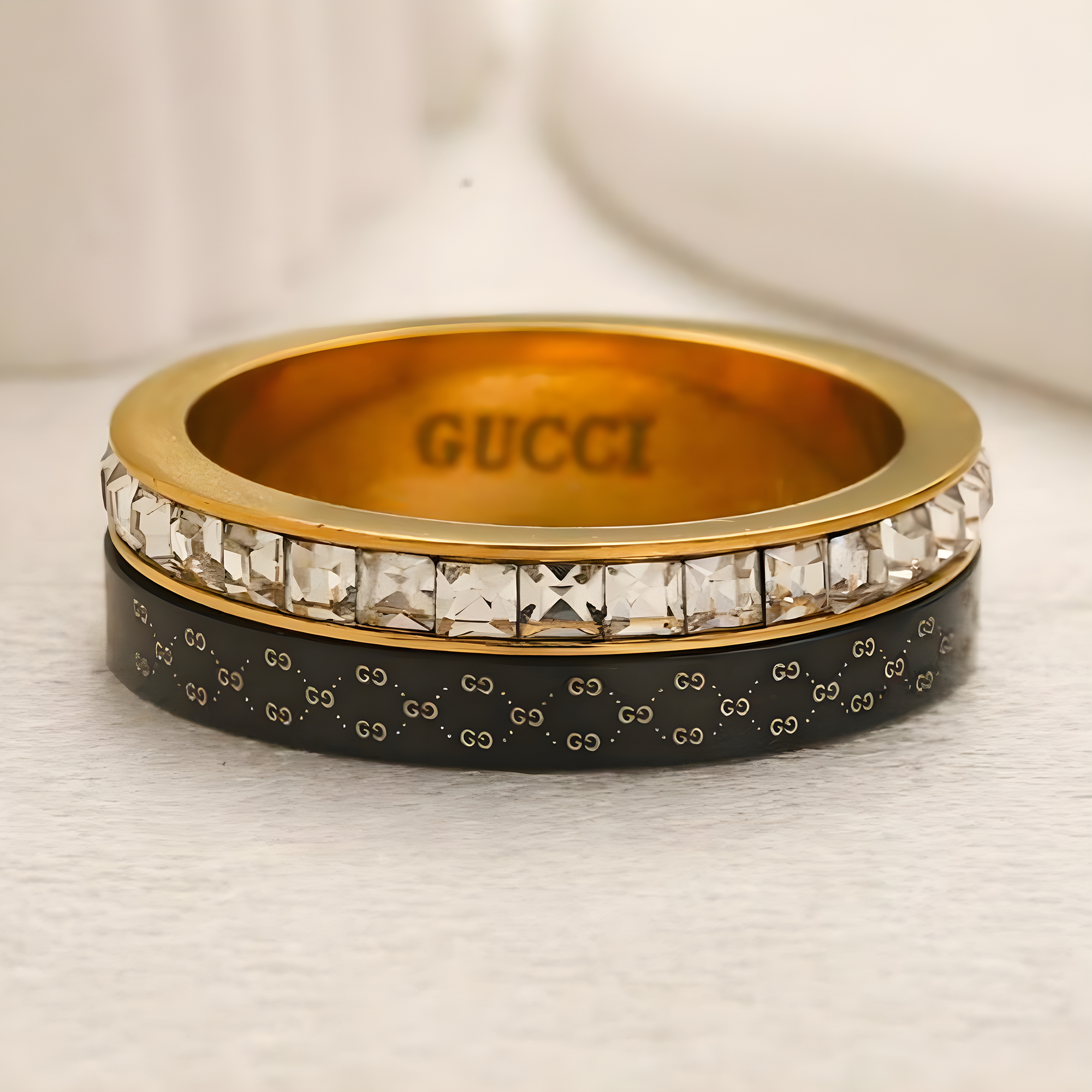 Gucci Gold Eternity Ring (Stainless Steel)