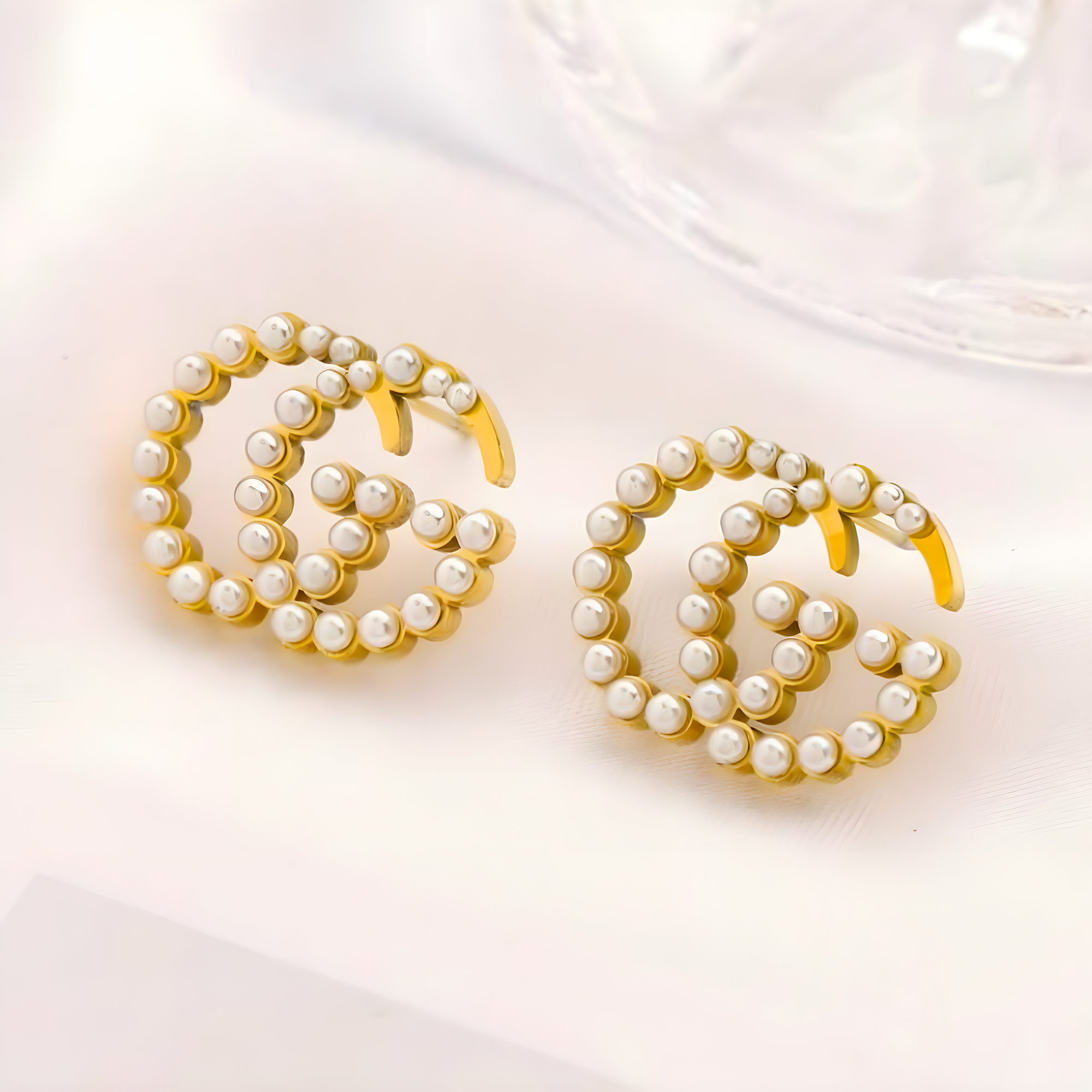 Gucci Gold Pearl Earrings (Stainless Steel)