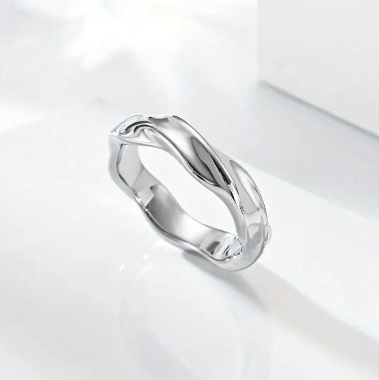 Mobius Ring (Titantium Steel)